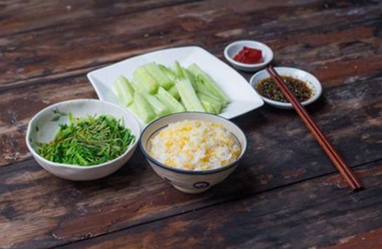 每天早餐都喝粥，养胃又养生？营养师：喝粥养胃的说法不靠谱713 / 作者:UFO爱好者 / 帖子ID:68857