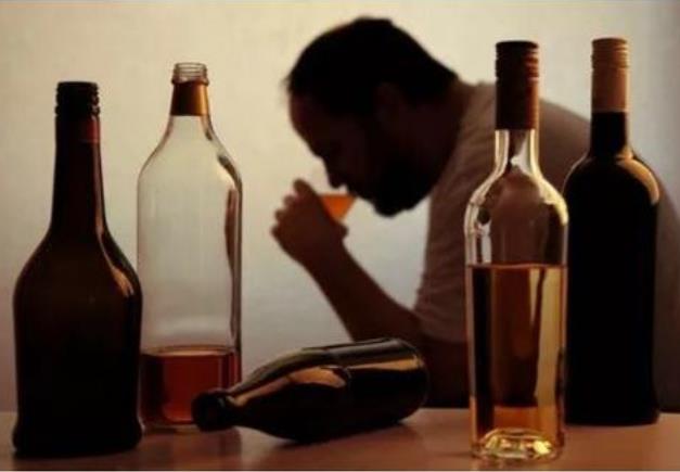 男人肝不好吃食补妙方，熬夜伤肝，杜绝做比熬夜更伤肝4件事891 / 作者:UFO爱好者 / 帖子ID:70452