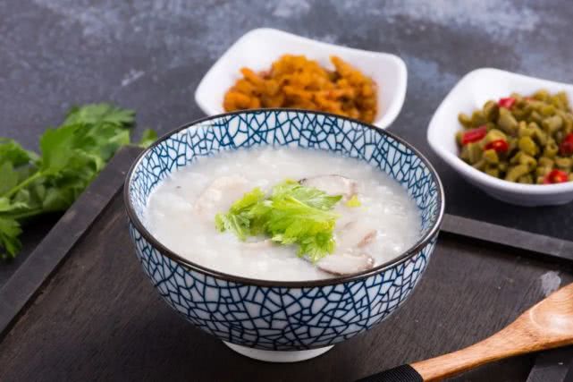 “孩子早餐不能喝粥” “生病期间，少喝白粥”！早餐到底该怎么吃？300 / 作者:UFO爱好者 / 帖子ID:68851