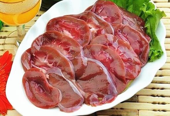 猪腰子的营养价值及功效 怎么洗去骚味 猪腰子里面白色物能吃吗580 / 作者:UFO爱好者 / 帖子ID:68848