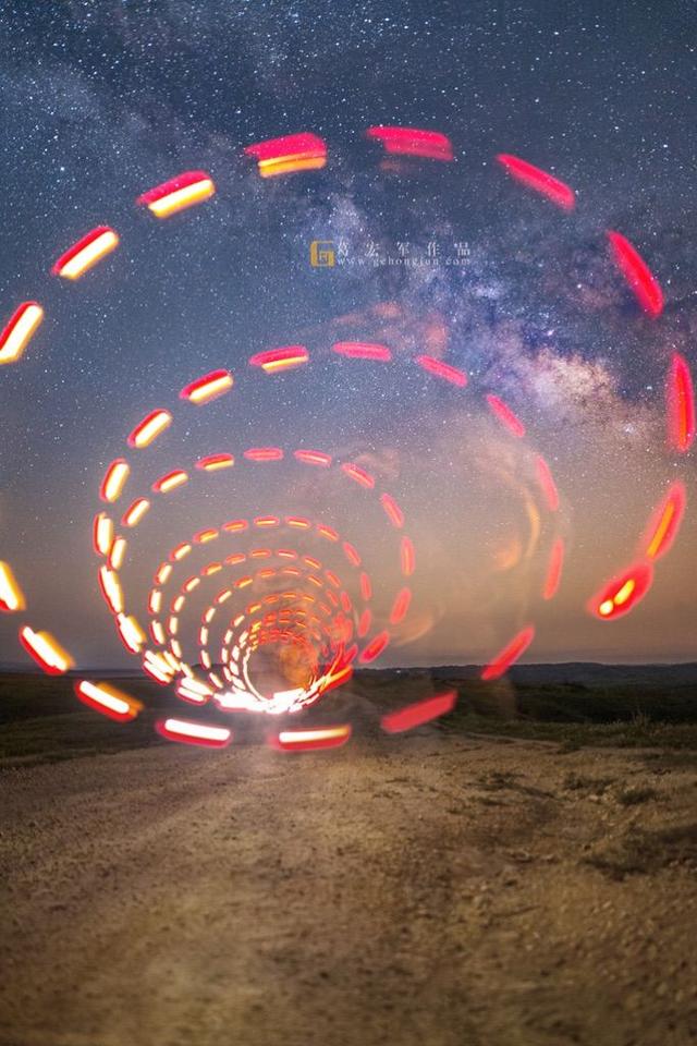 5月的星空725 / 作者: / 来源: